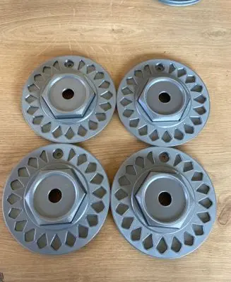 BMW 5 E28 Original wheel cap