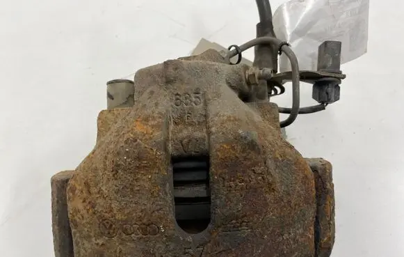 Audi A4 S4 B7 8E 8H Front brake caliper 8E0615124A