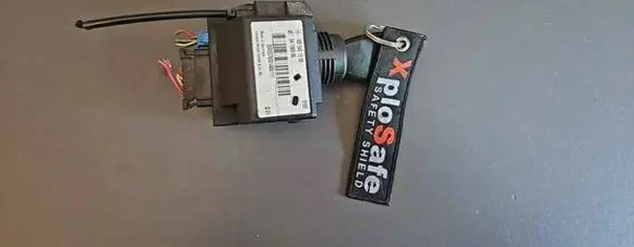 Mercedes-Benz B W245 Ignition lock 1695451508 04156906 60053760211406111