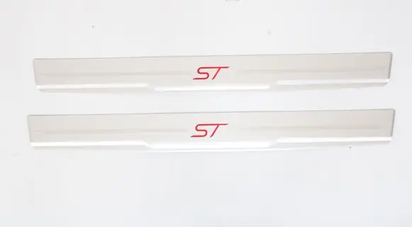 Ford Focus sill trim set (inner) 