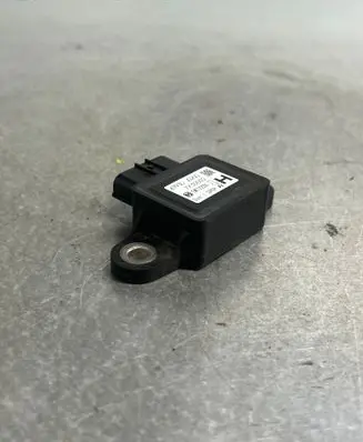 Nissan X-Trail T30 ESP acceleration yaw rate sensor 47930
