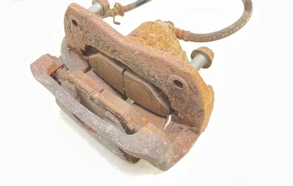 Toyota RAV 4 (XA30) Front brake caliper
