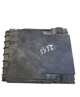 Volkswagen Golf VI Fuse module 1K0937125D 1K0937132F 14173882U