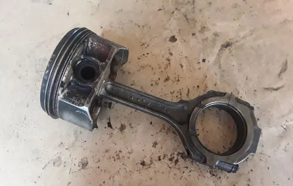 Nissan Murano Z50 Piston with connecting rod NOCODE