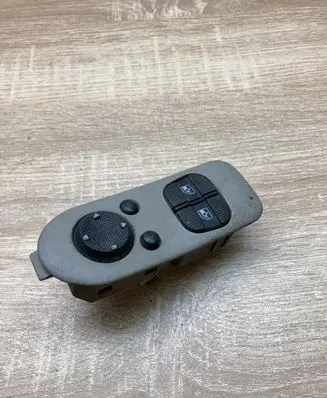 Volkswagen Golf III Wing mirror switch 1H0959565 7M0867255C