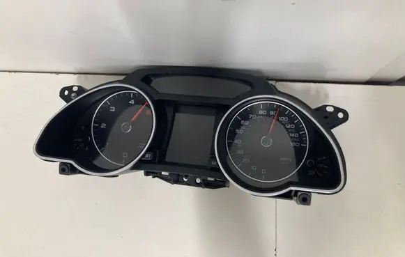 Audi A5 Sportback 8TA Speedometer (instrument cluster) 8T0920984K