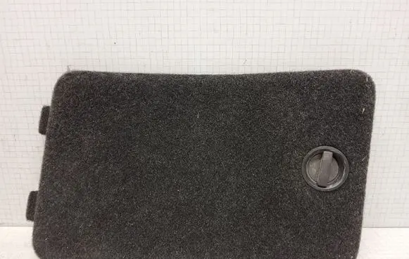 Volkswagen PASSAT B6 Other trunk/boot trim element 1J0867468