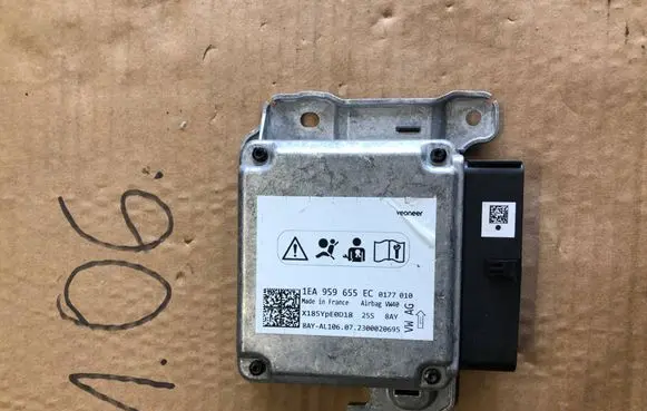Skoda Octavia Mk4 Airbag control unit/module 1EA959655EC 2300020695 X185PVE0D18