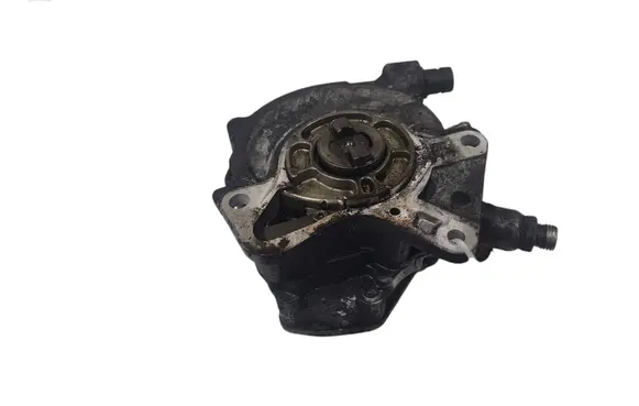 Volkswagen Touareg I Vacuum pump 070145209J