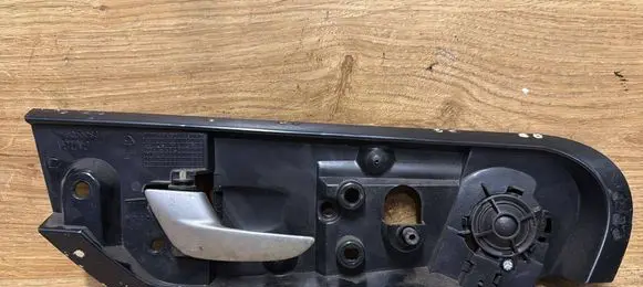 Volvo V70 Front door interior handle 9203063