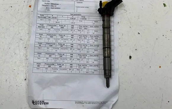 Audi A4 S4 B7 8E 8H Fuel injector 0986435358