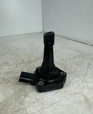 Volkswagen PASSAT CC Oil level sensor 03C907660M 6PR00962905