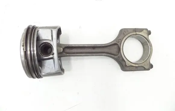 Mini One - Cooper Clubman R55 Piston with connecting rod