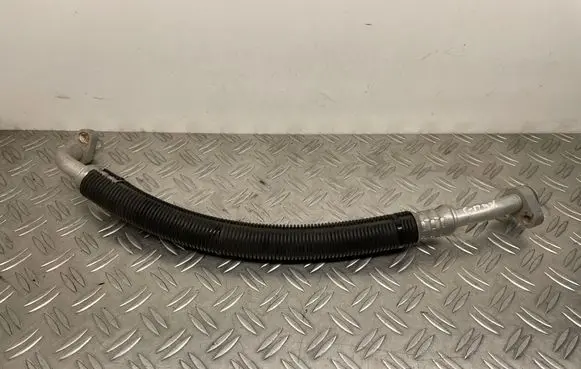 Air conditioning (A/C) pipe/hose