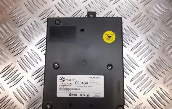 Volkswagen PASSAT B6 Engine control unit/module 7L6035730