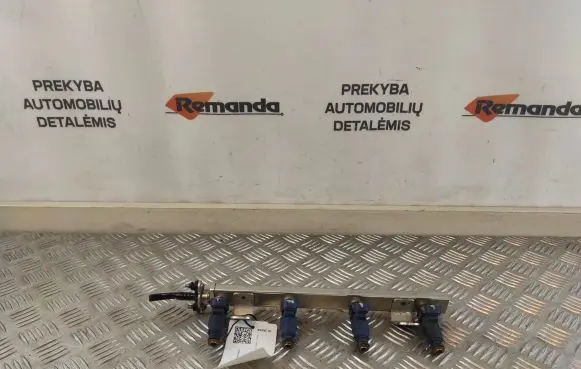 Hyundai ix20 Fuel main line pipe 353502B230