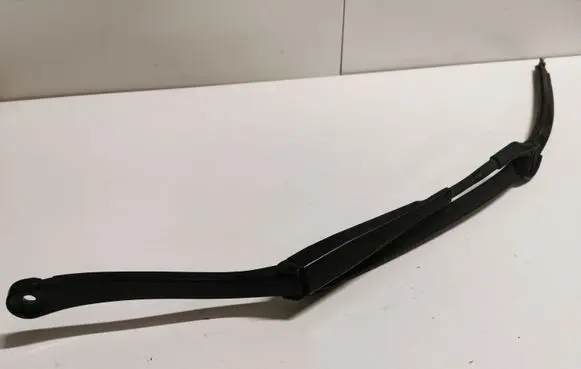 Mercedes-Benz E W212 Front wiper blade arm A2128201344