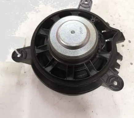 Volvo V40 Front door speaker 30657445