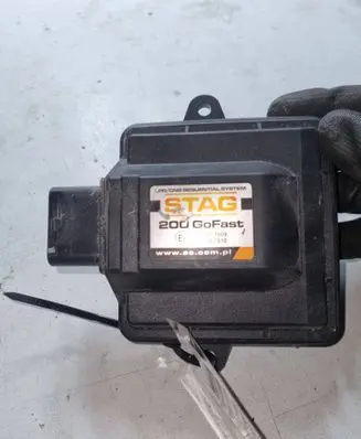 Renault Clio III LP gas control unit module 1006825420
