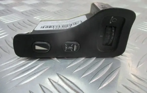 Alfa Romeo 156 Headlight level height control switch