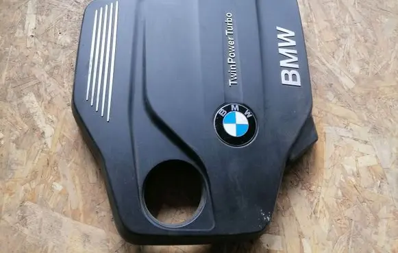BMW 4 F32 F33 Engine cover (trim) 8514202