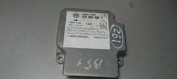 Volkswagen PASSAT B5.5 Airbag control unit/module 1C0909605C 5WK43130
