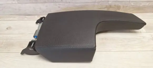 Opel Insignia A Armrest 