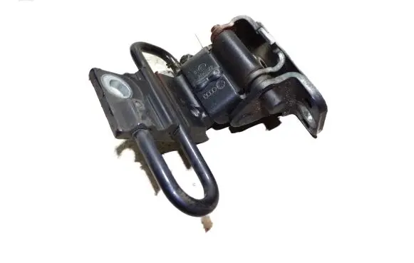 Audi A6 S6 C6 4F Front door lower hinge 8E0831412E