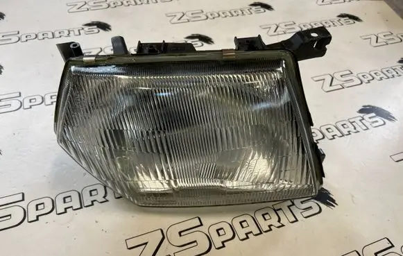 Nissan Patrol Y61 Headlight/headlamp