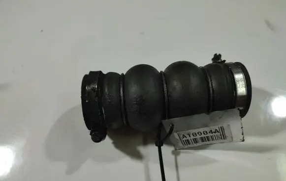 Citroen C4 I Intercooler hose/pipe 