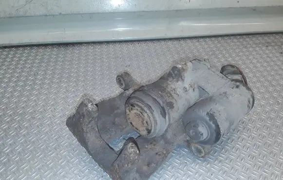 Audi A6 S6 C6 4F Rear brake caliper 