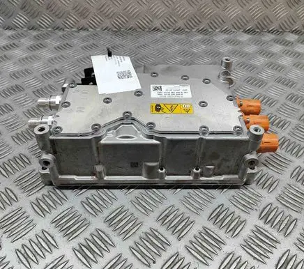 Mercedes-Benz EQB Voltage converter inverter A0003404503 A0003422001