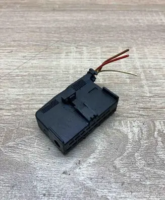 Mercedes-Benz C W203 Plug wire 2105450403