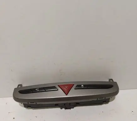 Peugeot 308 Hazard light switch 9659793577 03069022