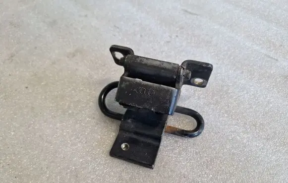 Audi 100 S4 C4 Rear door lower hinge 4A0833411A
