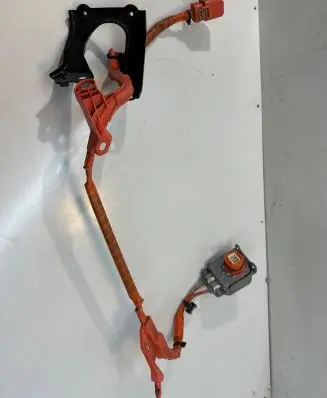 Toyota C-HR I Positive cable (battery) 821H2