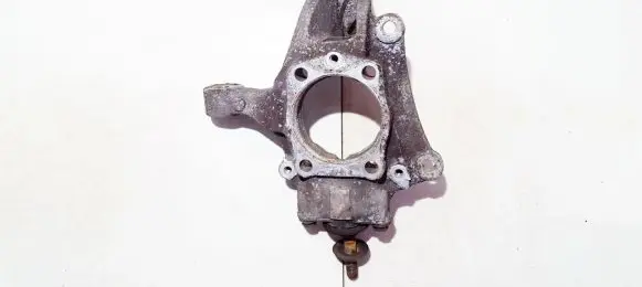 Volvo V70 Front wheel hub 9461944
