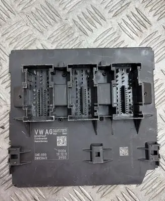 Volkswagen PASSAT B7 Comfort/convenience module 3AA937087F