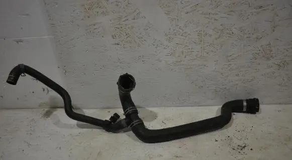 Audi A4 S4 B8 8K Engine coolant pipe/hose 8K0122101G