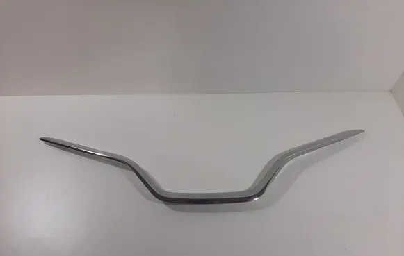Renault Captur Front bumper upper radiator grill 620785099R