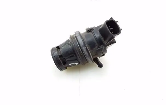 Toyota Hilux (AN10, AN20, AN30) Windscreen/windshield washer pump 8533071010