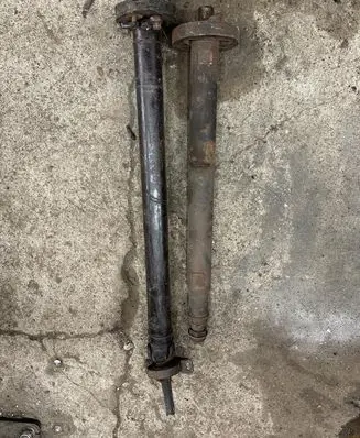 Rear driveshaft/prop shaft