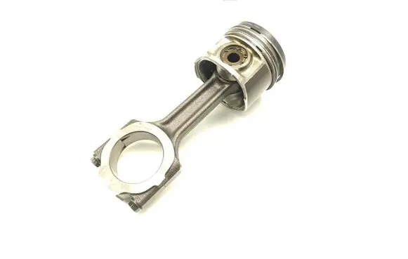 Suzuki SX4 Piston with connecting rod D19AA