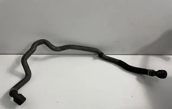 BMW 7 E65 E66 Engine coolant pipe/hose 9222700