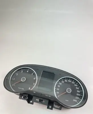 Volkswagen Polo V 6R Speedometer (instrument cluster) 6R0920860D