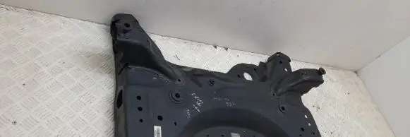 Peugeot Expert Front subframe
