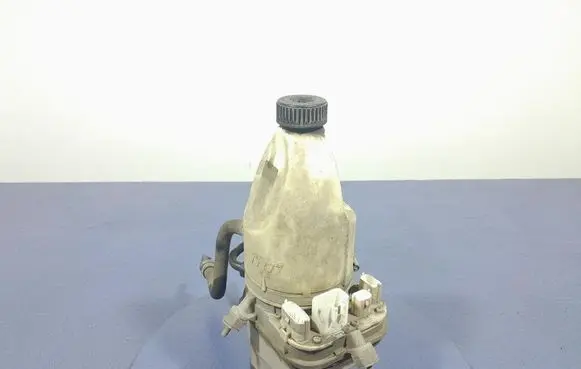 Opel Vectra C Power steering pump 