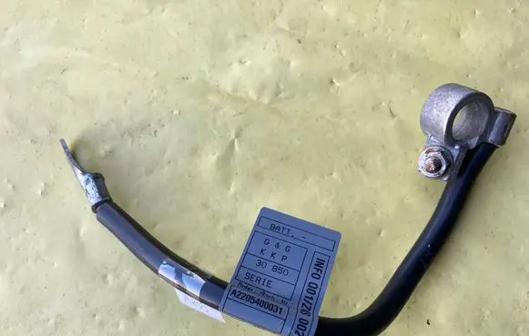 Mercedes-Benz A W169 Negative earth cable (battery) A2205400031 30850