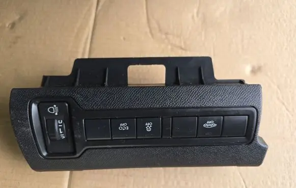 Peugeot 308 Other switches/knobs/shifts 9678381877 1304143X