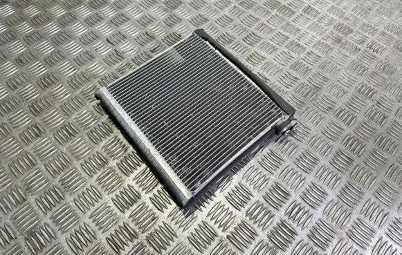 Toyota Avensis T250 Air conditioning (A/C) radiator (interior) 11G09A5196